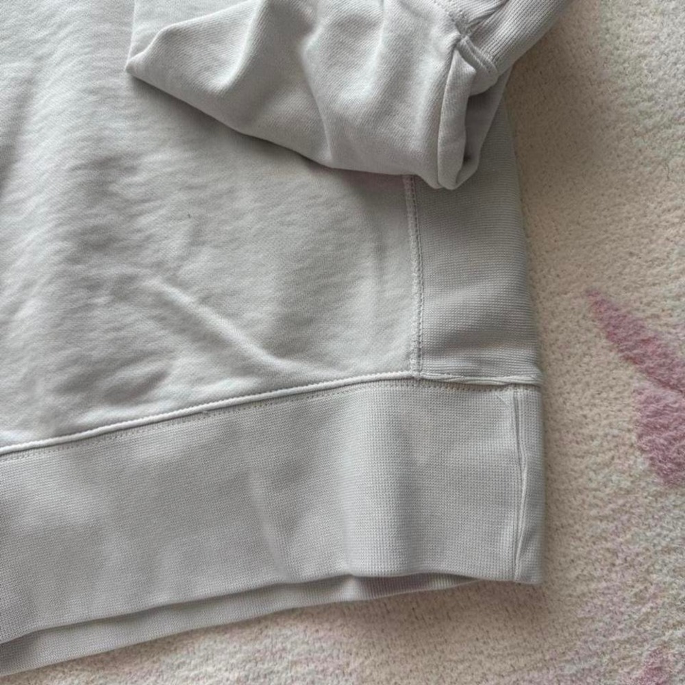 cream and red thick embroidered nike mens oversized crewneck sweatshirt - Picture 7 of 8